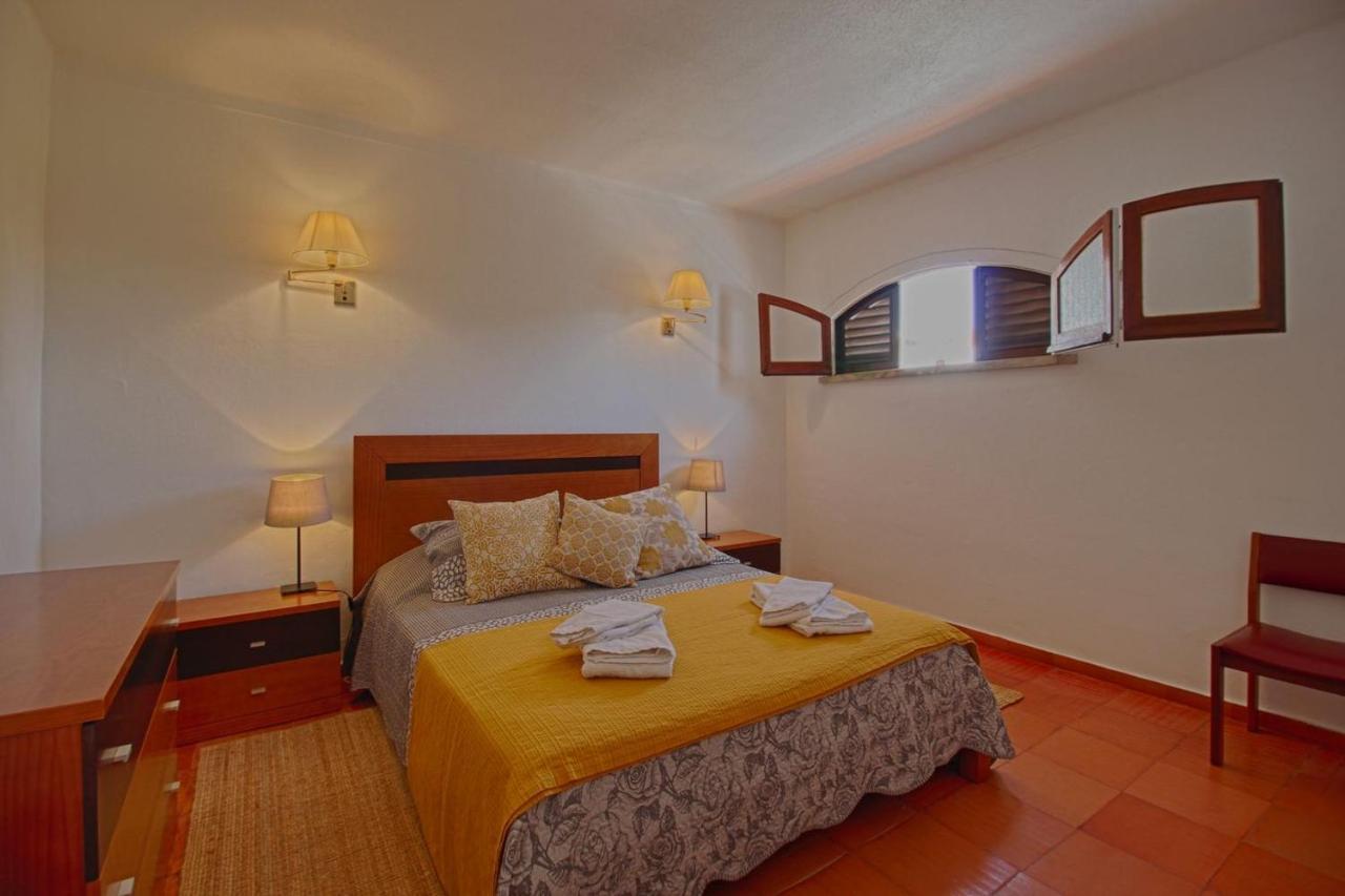 Apartamento Olhos D'Agua Vistabella Olhos de Agua  Bagian luar foto