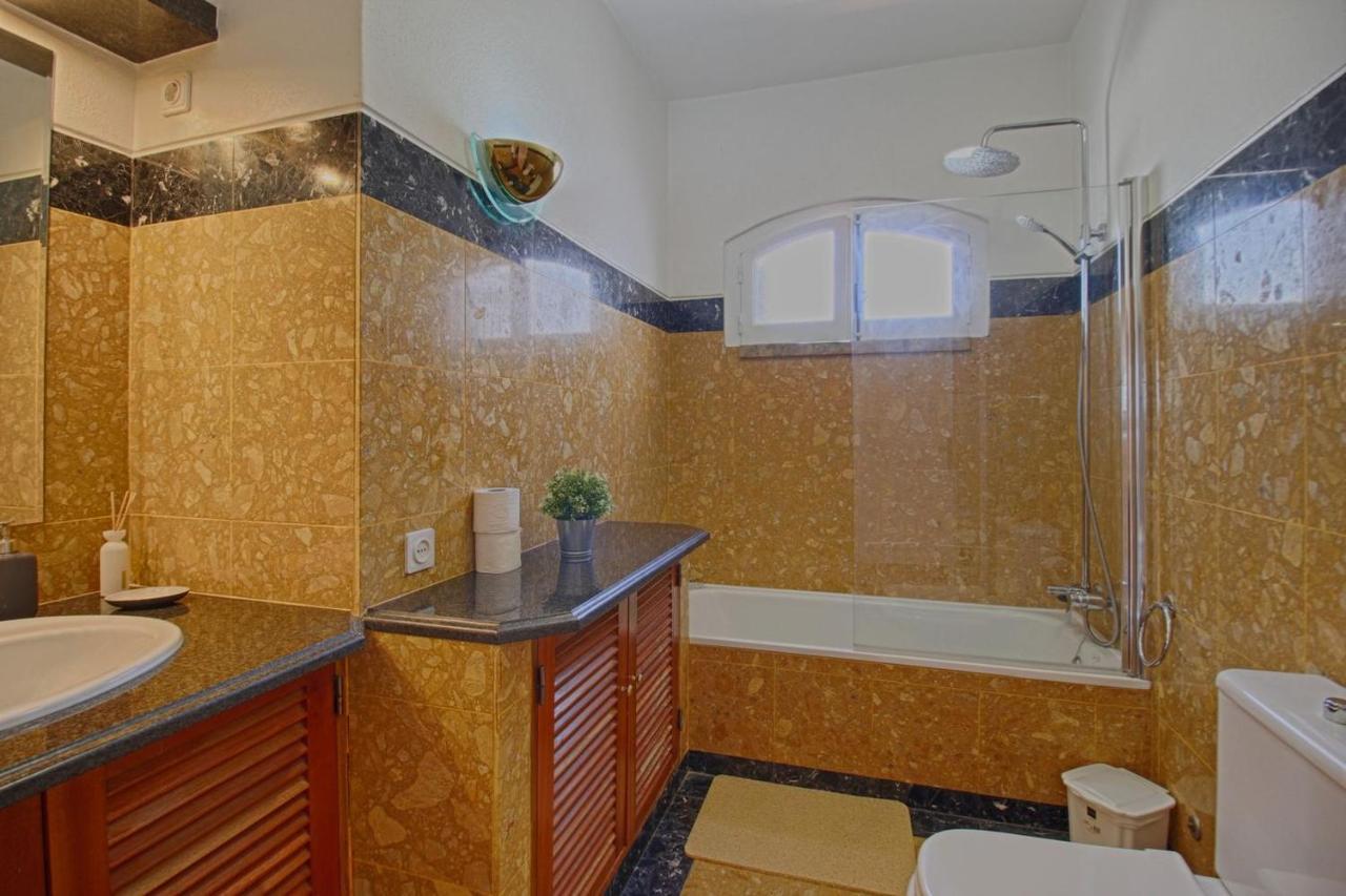 Apartamento Olhos D'Agua Vistabella Olhos de Agua  Bagian luar foto