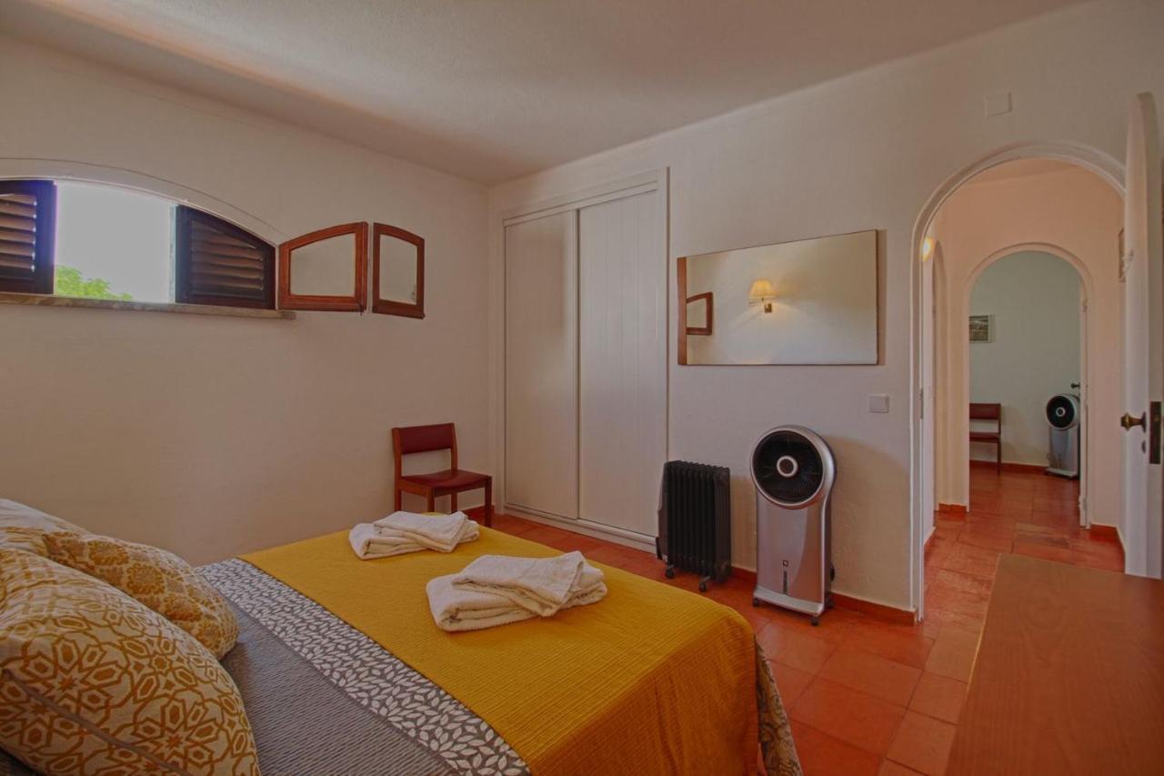 Apartamento Olhos D'Agua Vistabella Olhos de Agua  Bagian luar foto